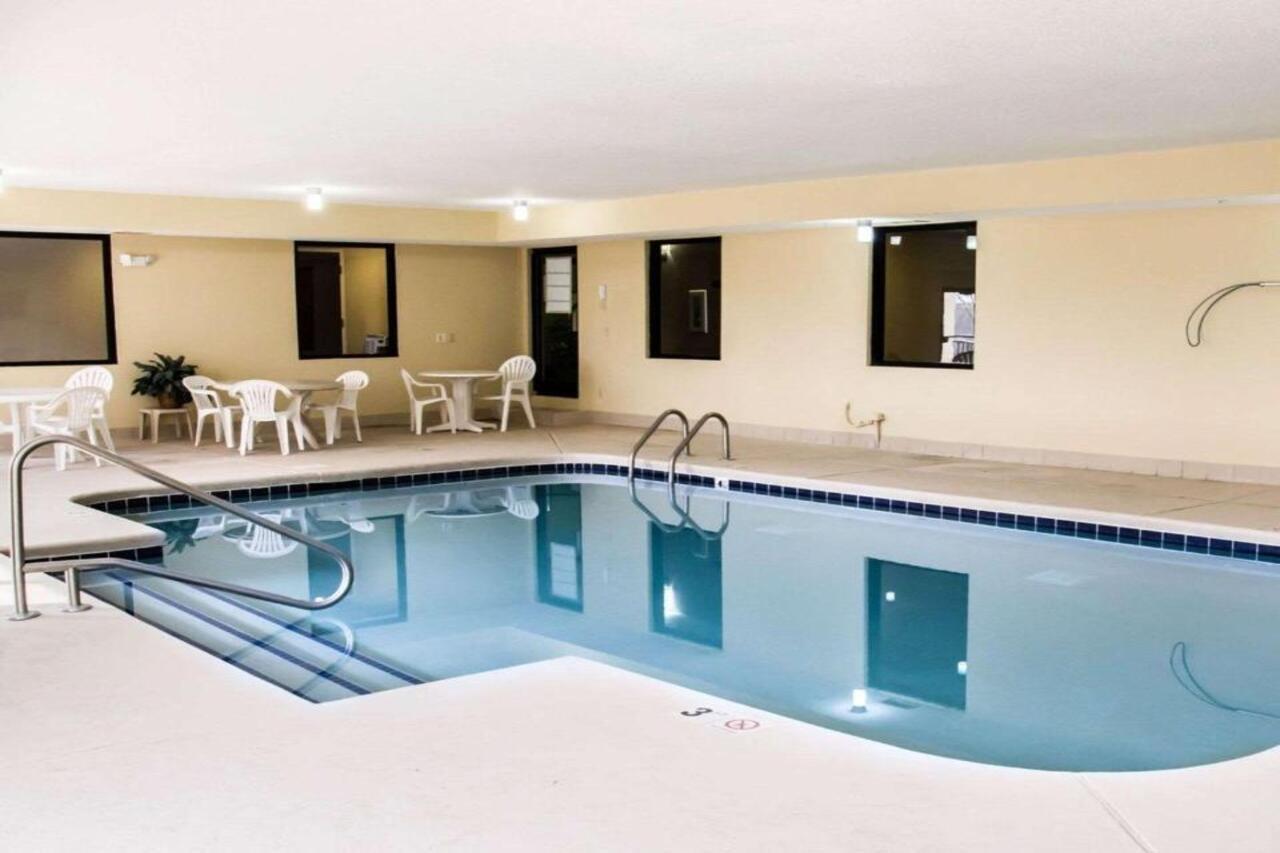 Sleep Inn Concord - Канаполис Екстериор снимка
